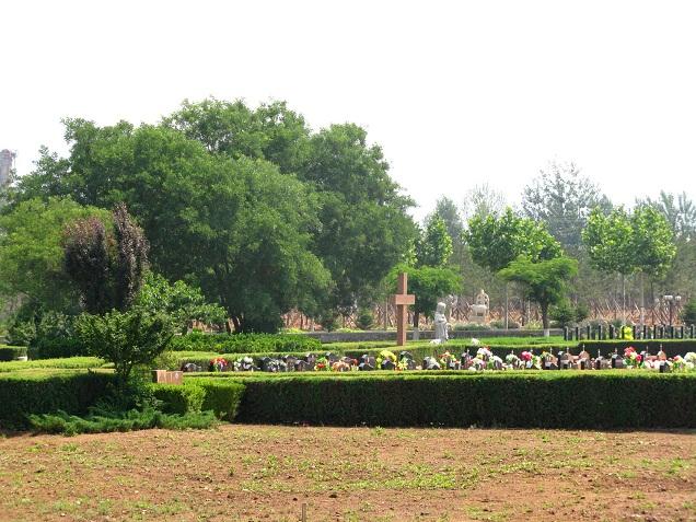 灵山宝塔陵园倡导绿色祭扫骨灰免费寄存三年
